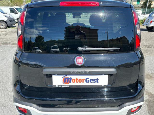 FIAT Panda 1.0 FireFly S&S Hybrid Pandina