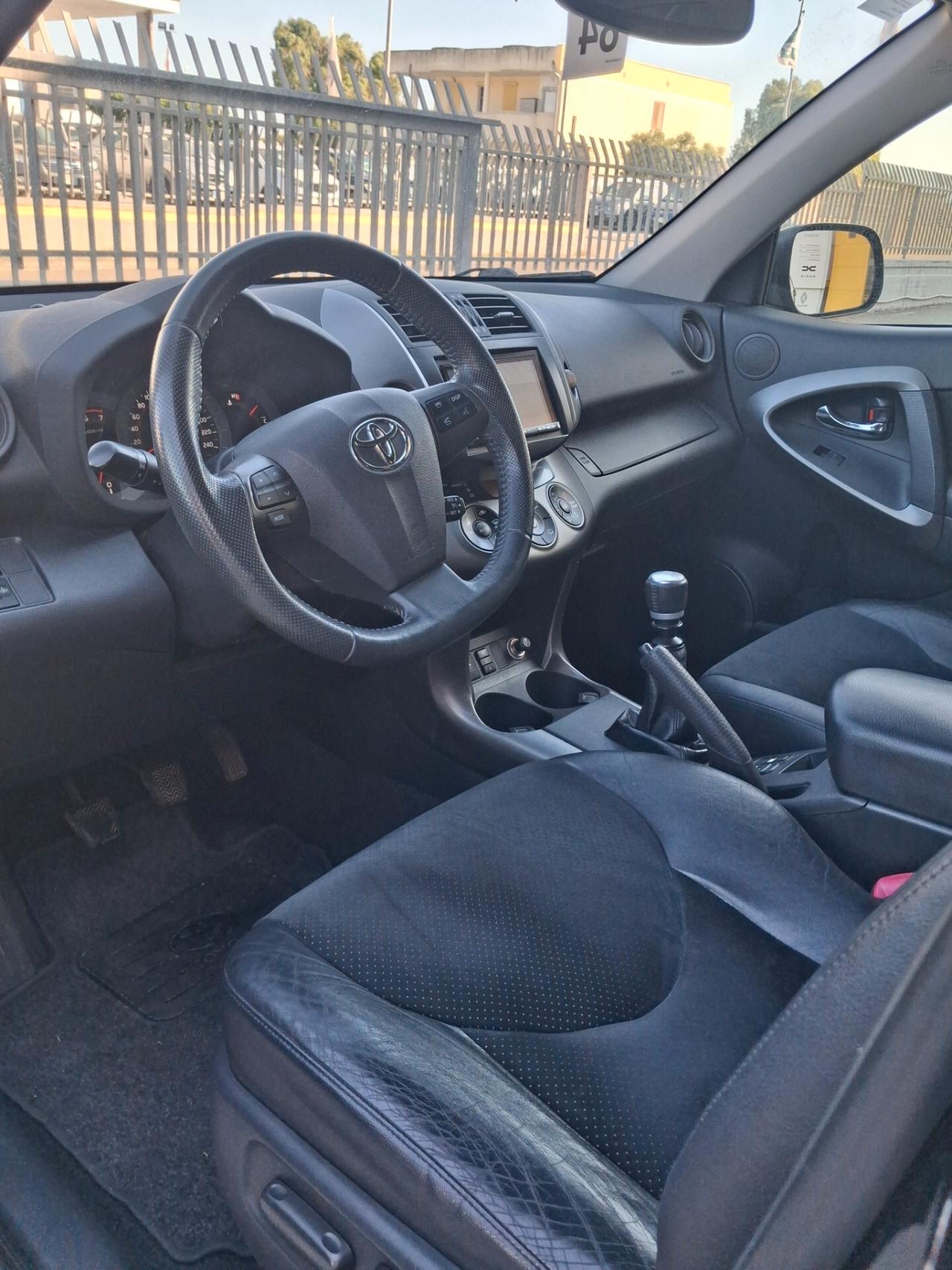TOYOTA Rav4 Crossover 2.200 D-Cat 150cv 4WD