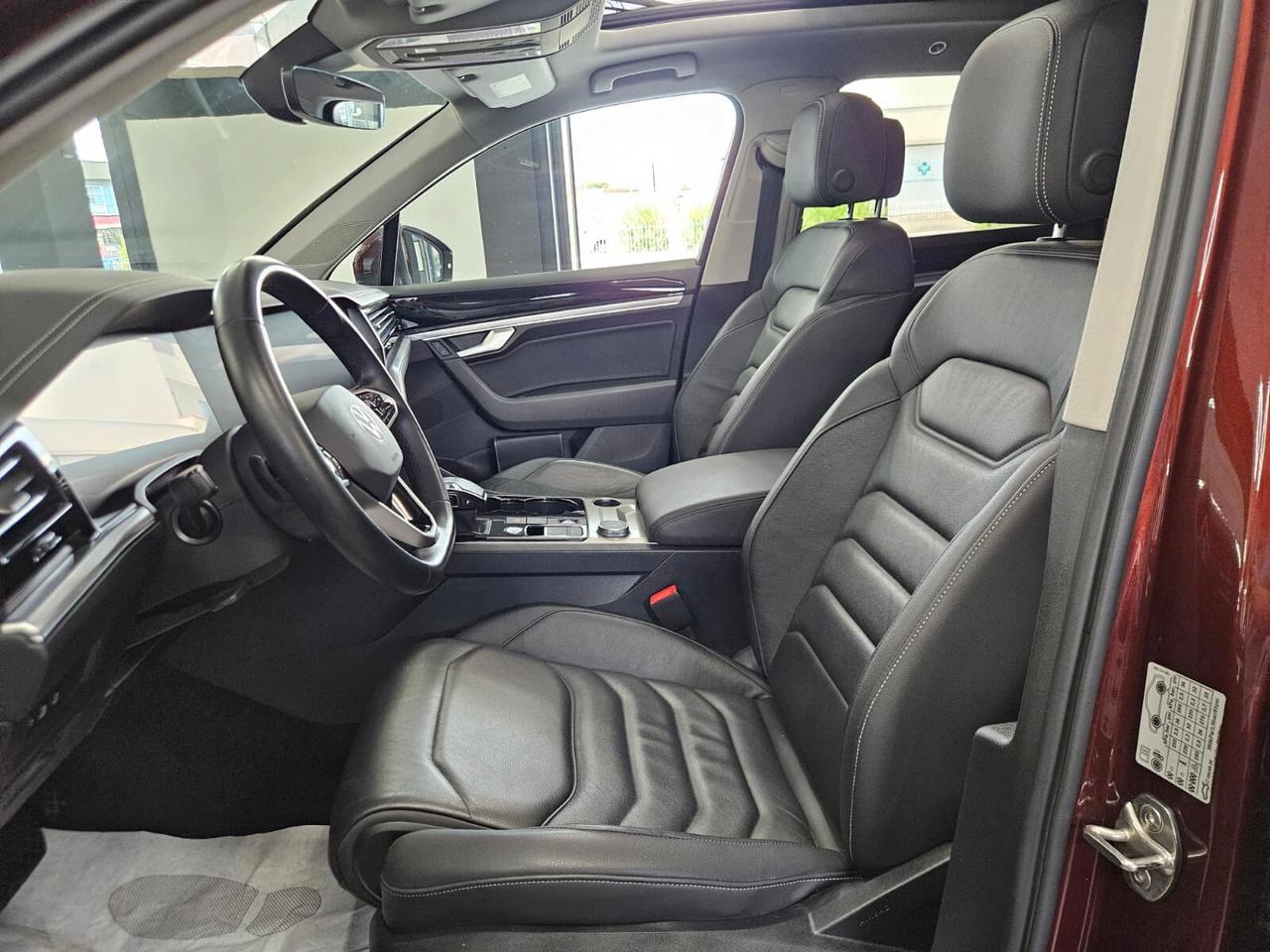 VOLKSWAGEN TOUAREG 3.0 V6 tsi Elegance 340cv tiptronic - TETTO APRIBILE