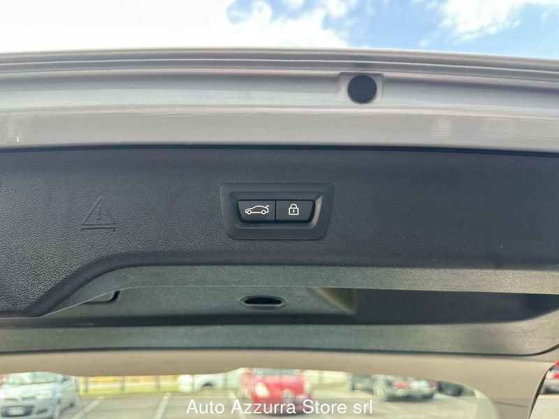 BMW Serie 5 530d Touring Luxury *PACCHETTO LUCI, TAGLIANDI BMW, PROMO AZZURRA*