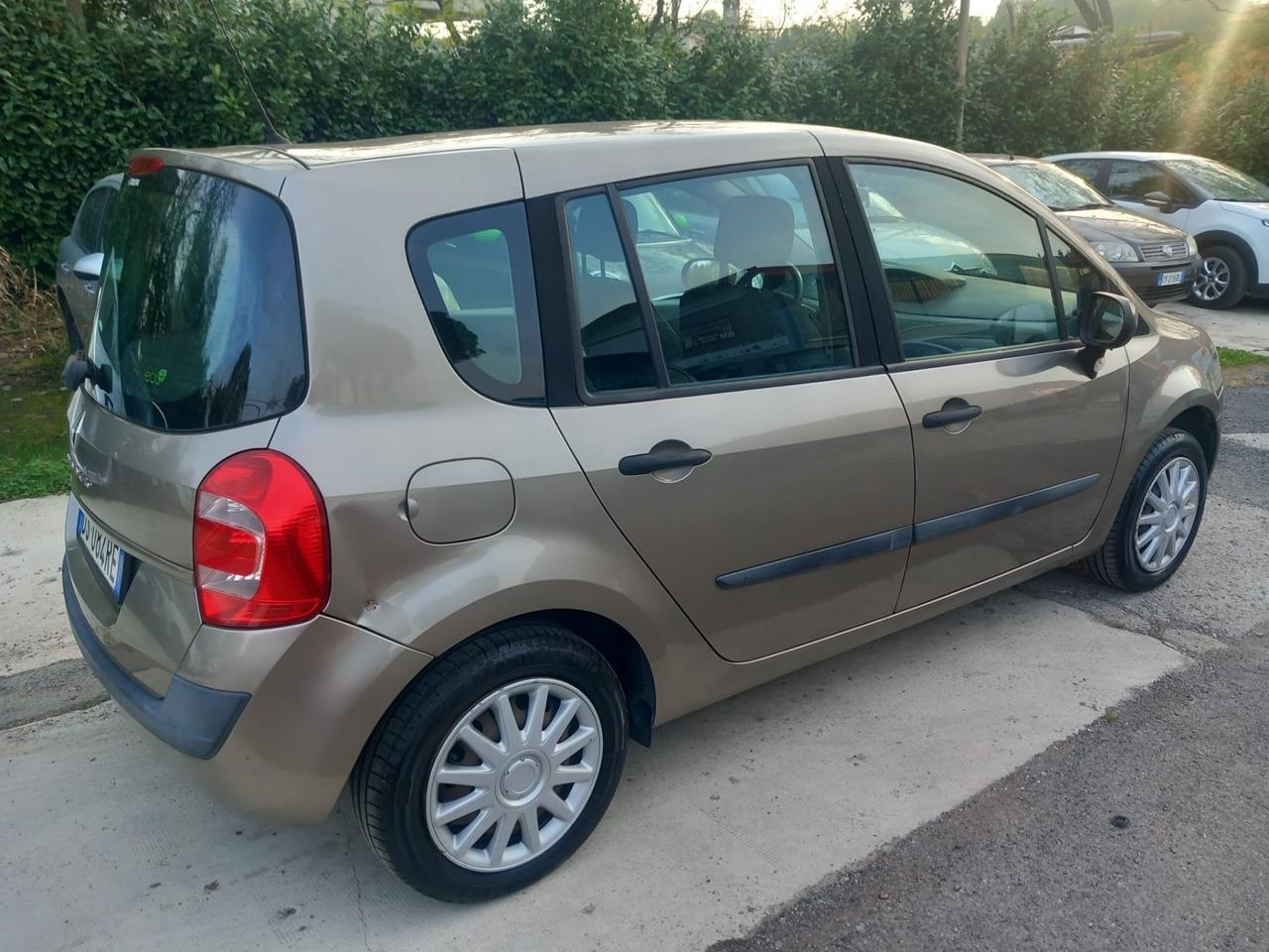 Renault Modus 1.2 16V Dynamique