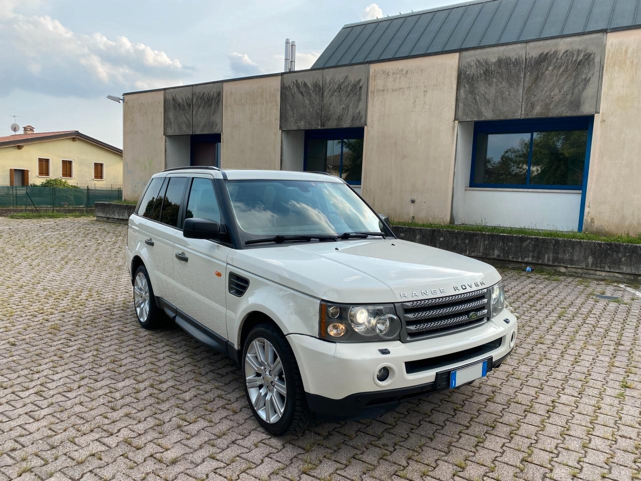 Range Rover Sport 2.7 TDV6 HSE Full Optional