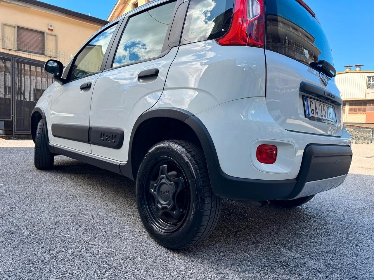 Fiat Panda Twin air GPL 4x4 Wild