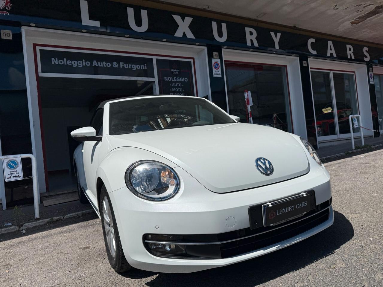 Volkswagen Maggiolino Cabrio 1.6 TDI Design