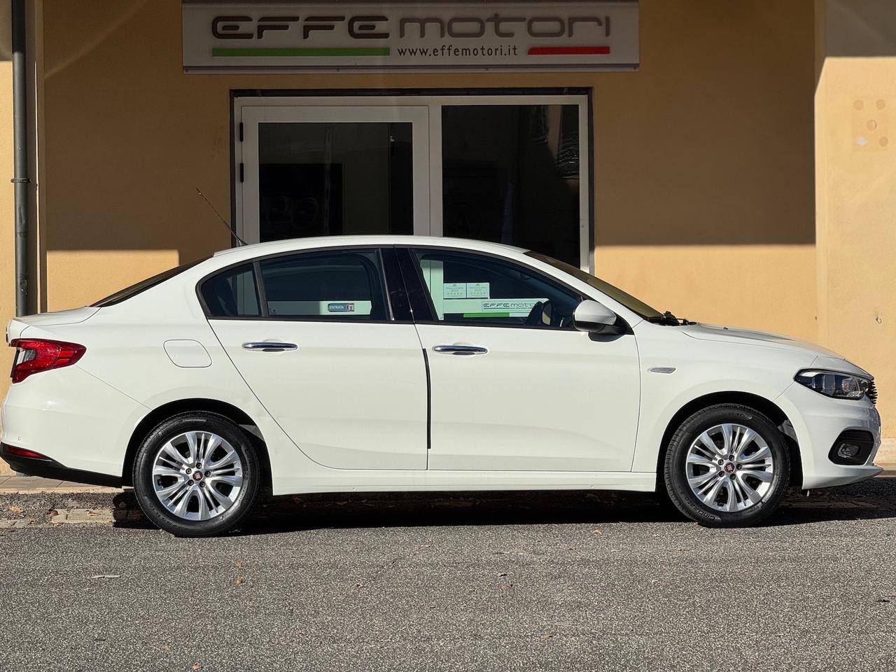 Fiat Tipo 1.4 4 porte Easy UNIPRO