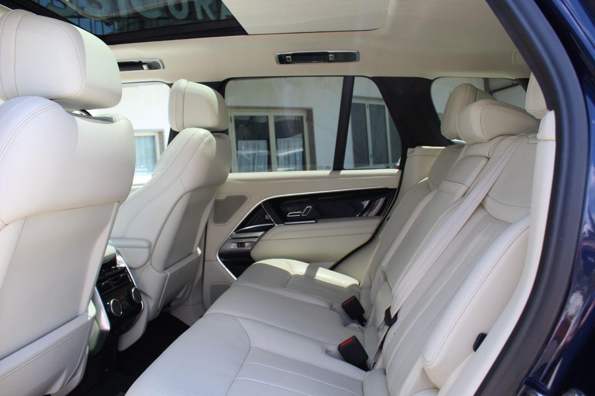 LAND ROVER - Range Rover - 3.0 I6 MHEV Vogue LWB