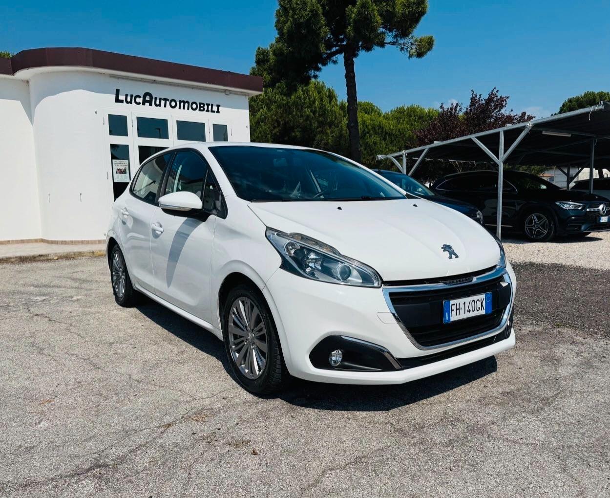 Peugeot 208 BlueHDi 75cv 5 porte Allure