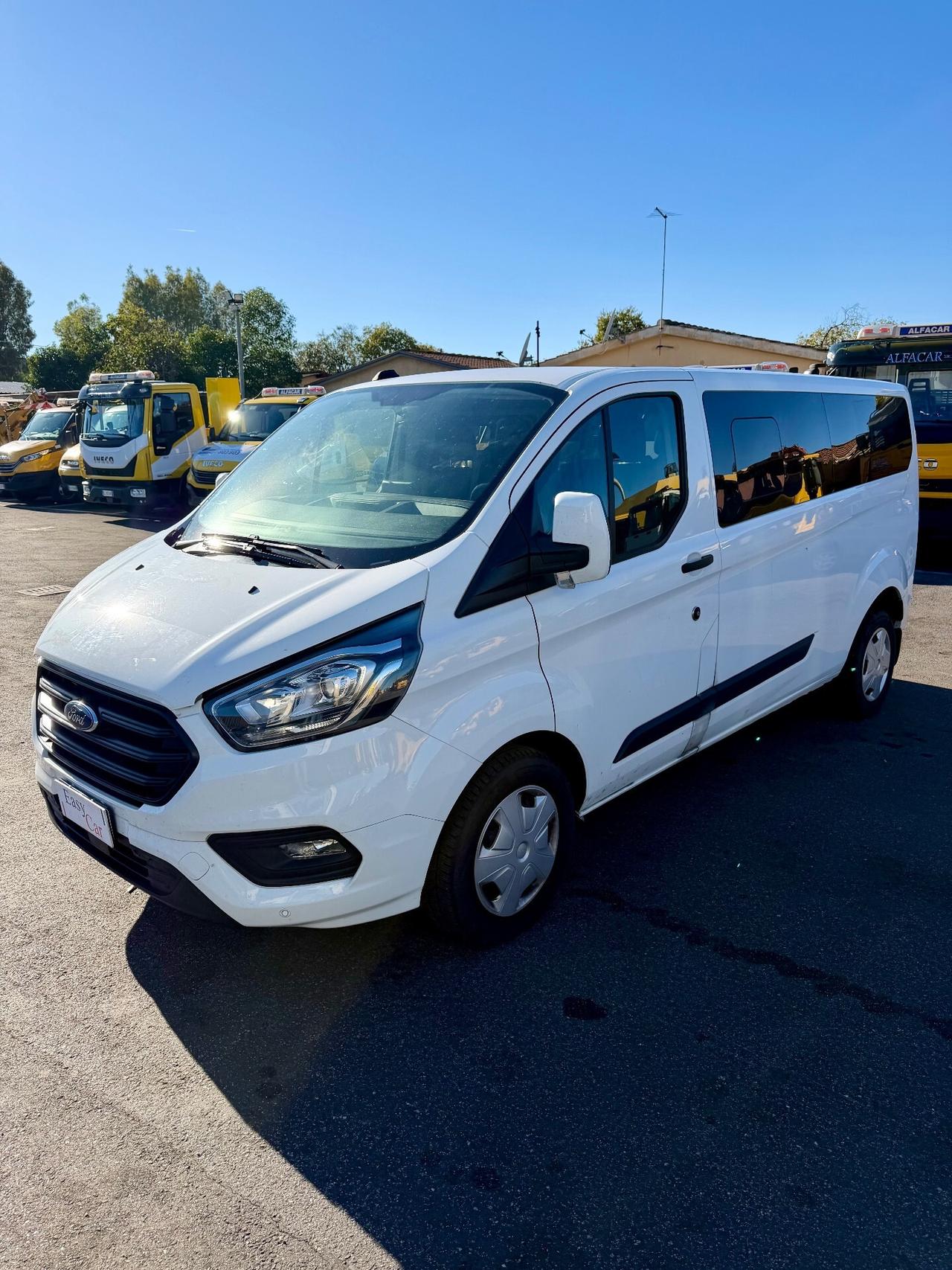 Ford Transit Custom 9 Posti Passo Lungo