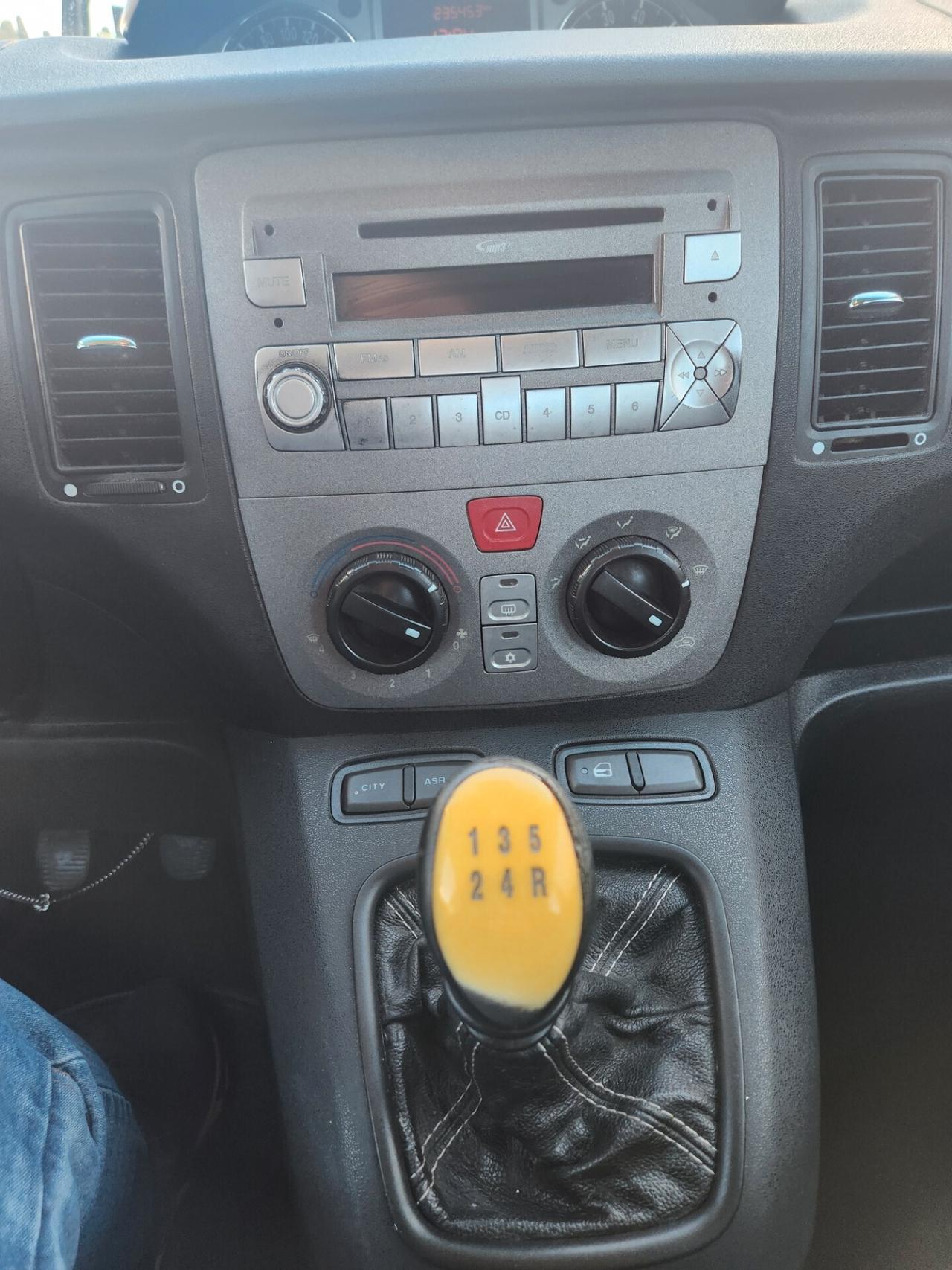 Lancia MUSA 1.4 8V Ecochic (GPL) Gold