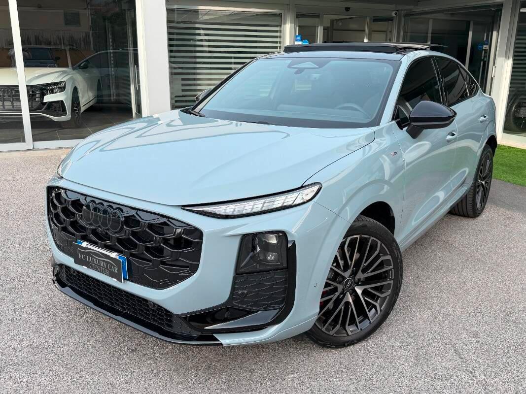 Audi Q3 Sportback 2.0 tdi S line edition 150cv s-tronic Grigio freccia perla