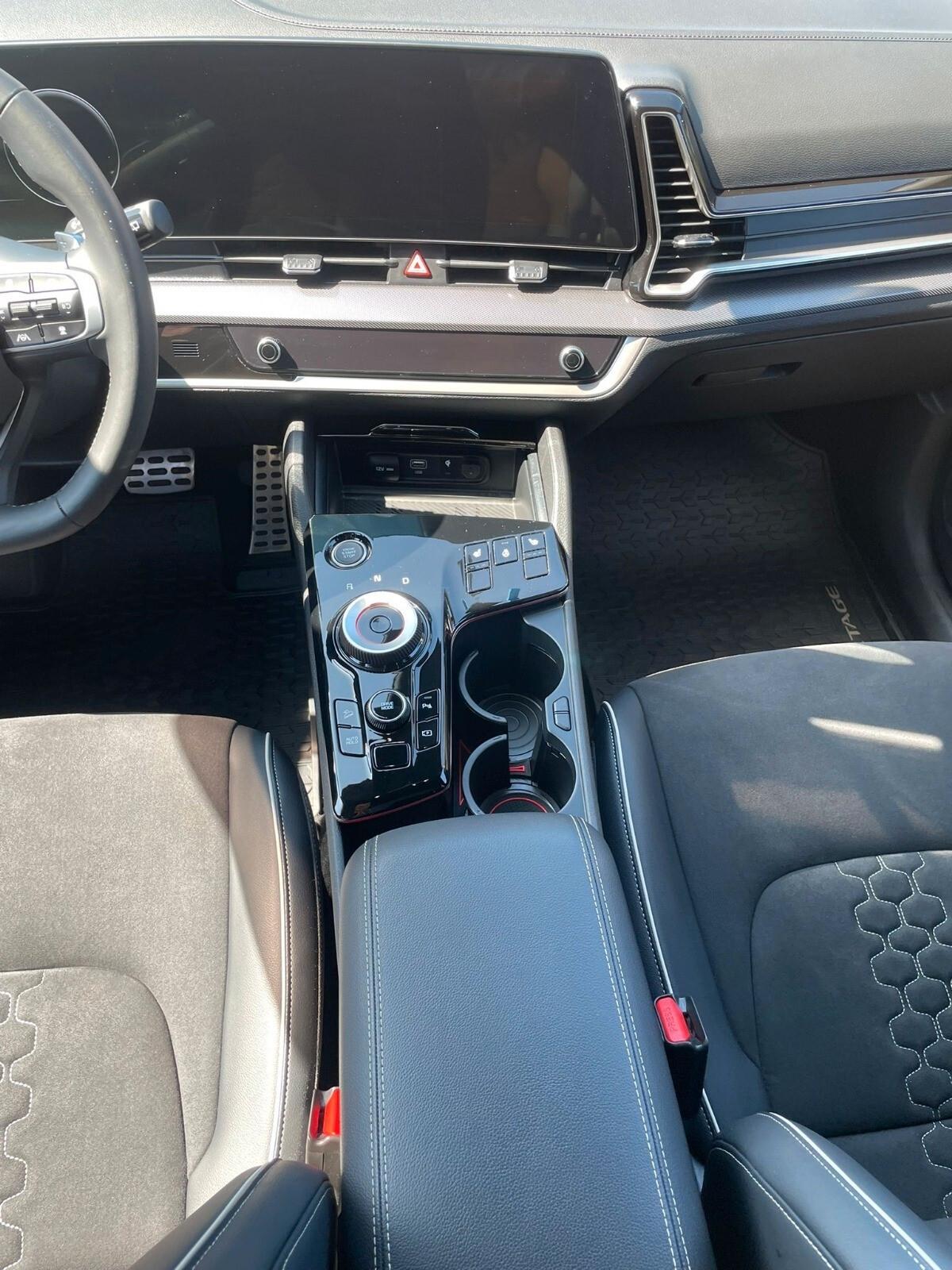 Kia Sportage 1.6 TGDi HEV AT GT-line Plus