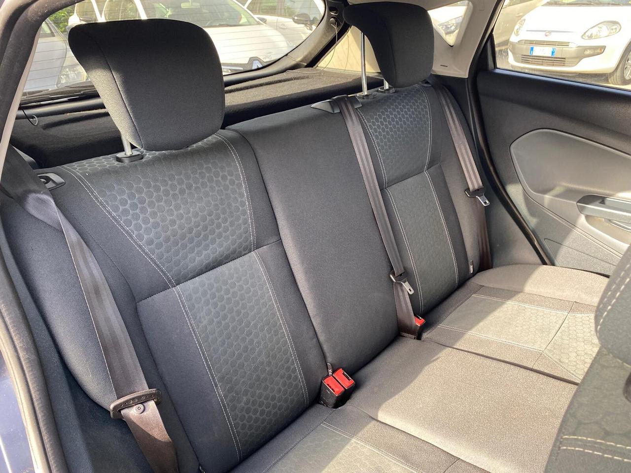 Ford Fiesta 1.4 TDCi 5p. Titanium