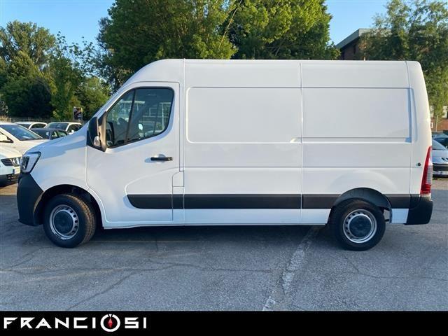 RENAULT Master T35 2.3 dci 135cv L2H2 Ice