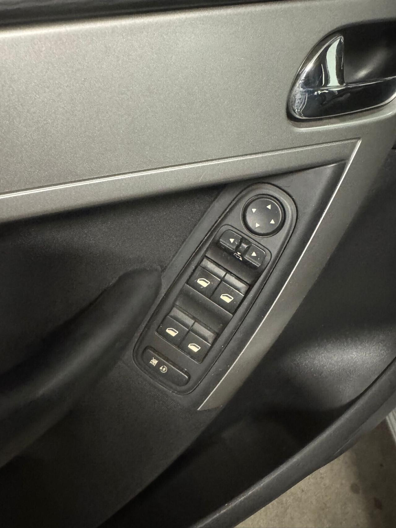 Citroen C4 Picasso 1.6 VTi 120 GPL