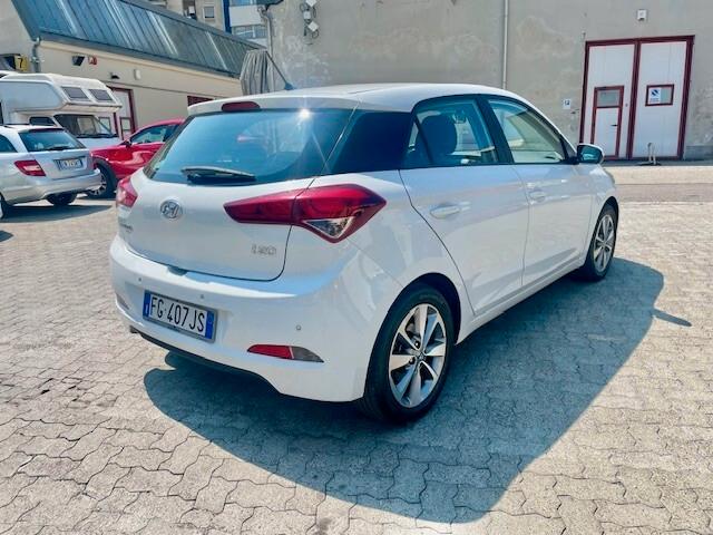 Hyundai i20 1.2 84 CV 5 porte Comfort Uniprop. garanzia 12M E6