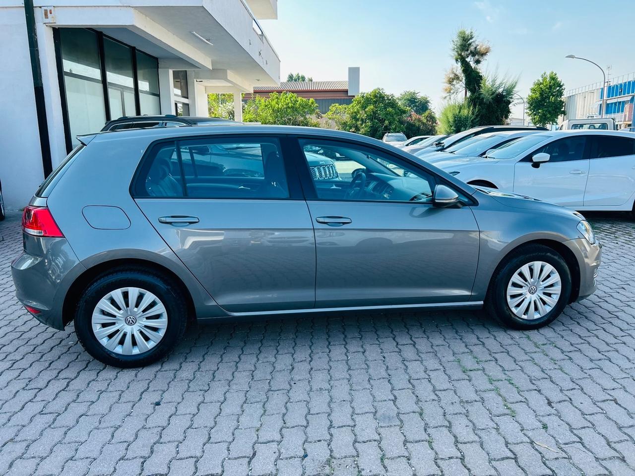 Volkswagen Golf 1.6 TDI 5p. Highline BlueMotion Technology