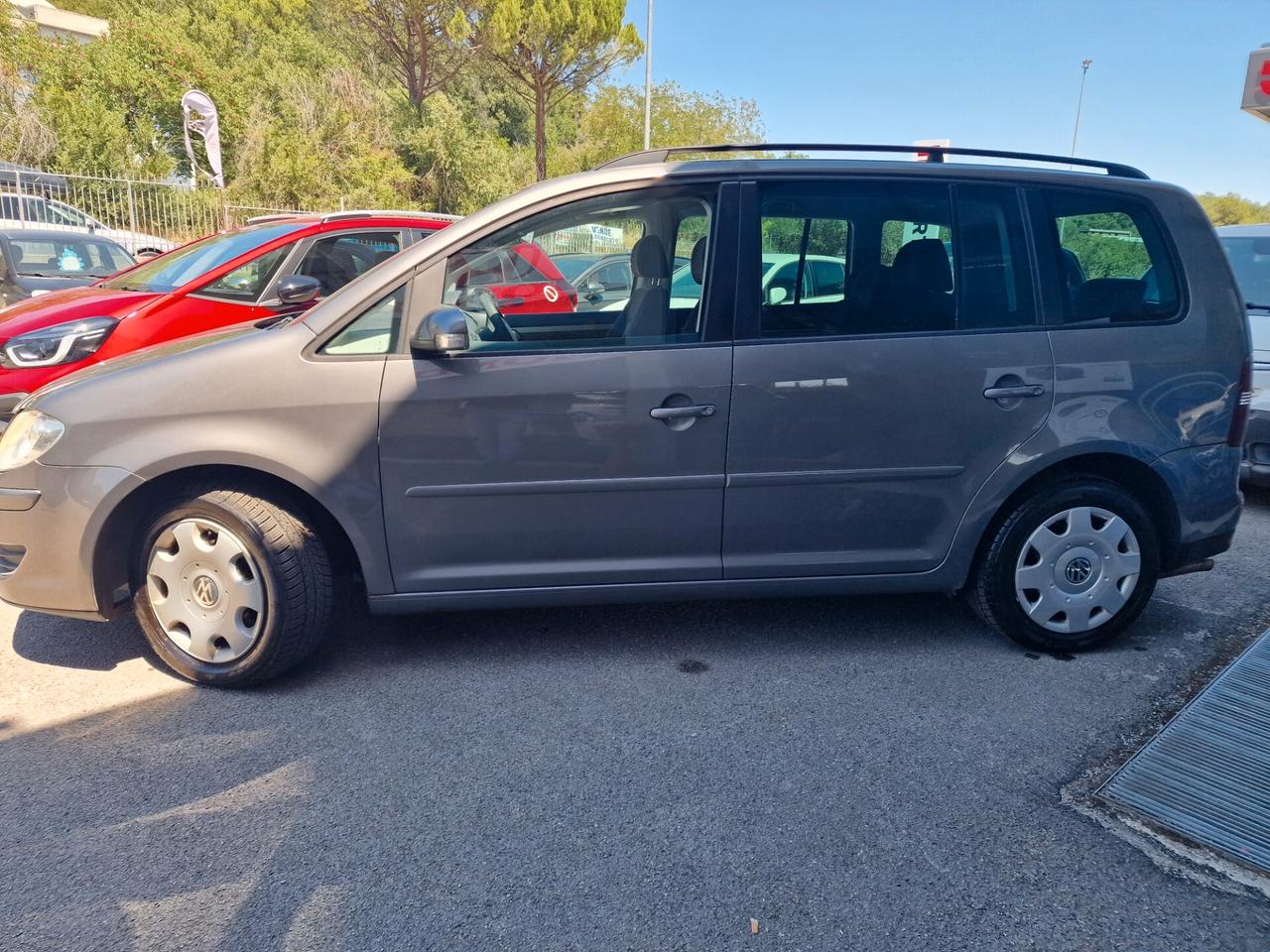 Volkswagen Touran 2.0 Trendline Ecofuel