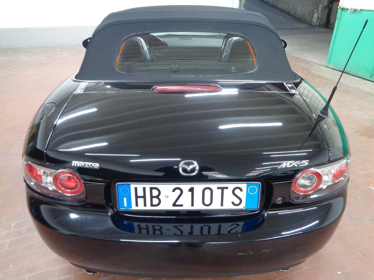 Mazda MX-5 Roadster 1.8L Fire