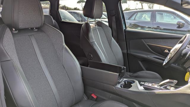 PEUGEOT 5008 EAT8 GT-LINE 1.5d 131cv 7 POSTI