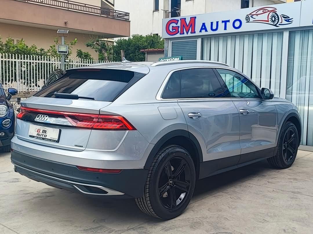 Audi Q8 45 diesel quattro italiana garantita 2022