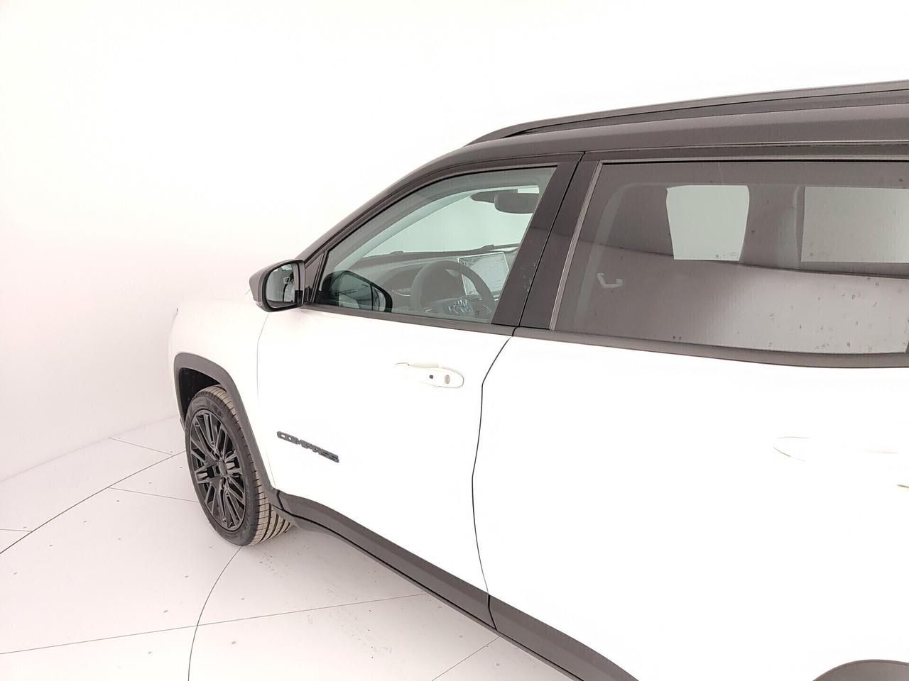 Jeep Compass 1.3 T4 190CV PHEV AT6 4xe Night Eagle