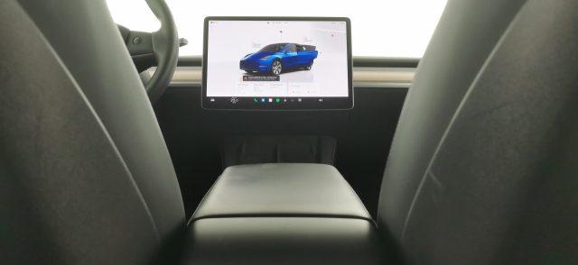 TESLA Model Y Long Range Dual Motor AWD - Autopilot avanzato