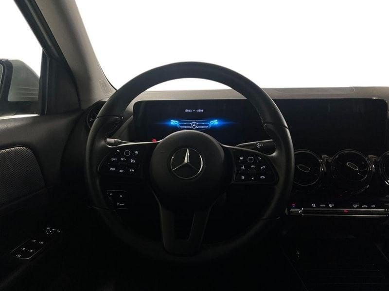 Mercedes-Benz GLA 200 d Automatic Business Extra