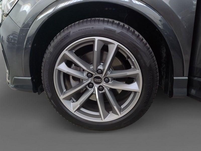 Audi Q3 Sportback 40 TDI quattro S tronic S Line Edition