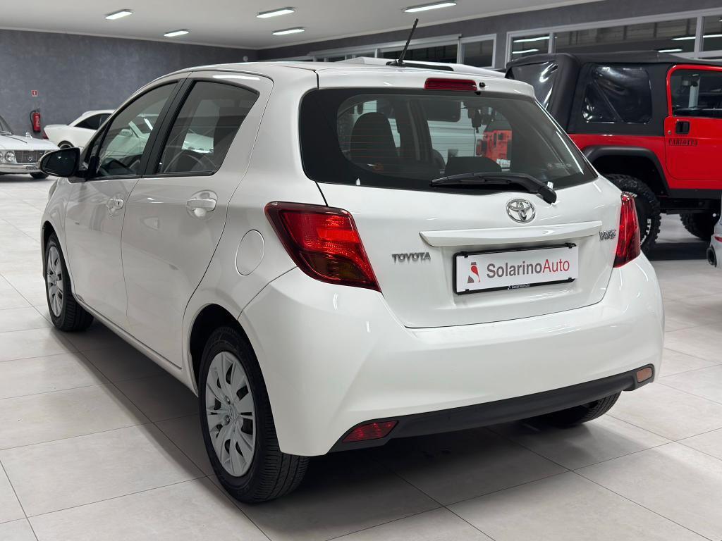 Toyota Yaris 5 Porte Yaris 5p 1.0 Trend White Edition