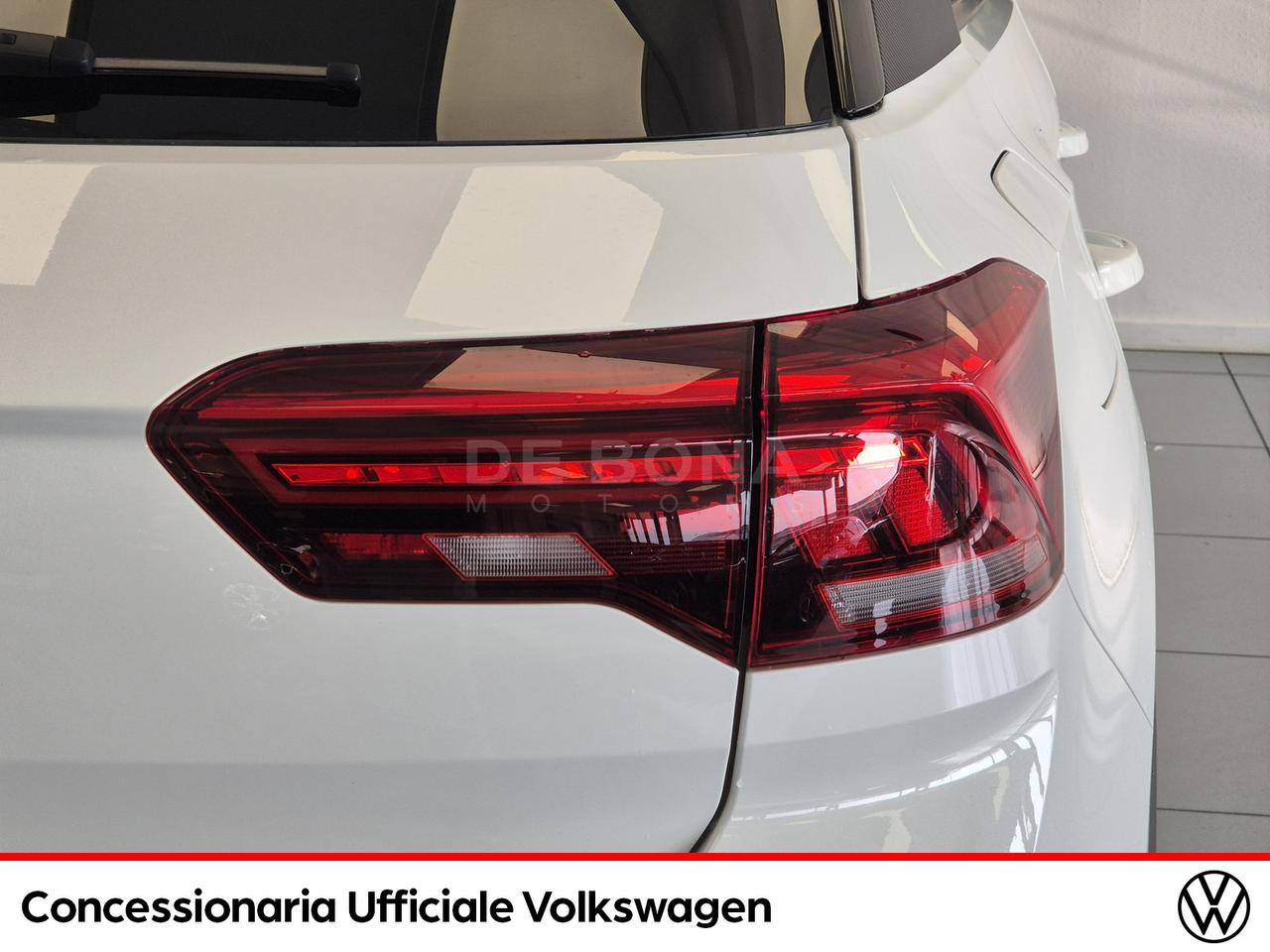 Volkswagen T-Roc 1.0 tsi r-line 110cv