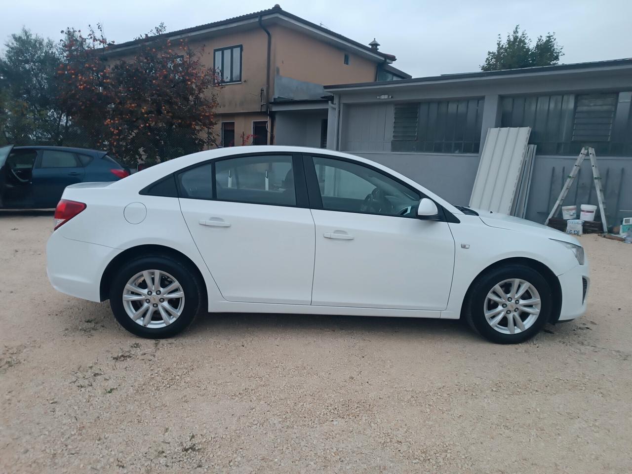 Chevrolet Cruze 1.8 5 porte LT GPL