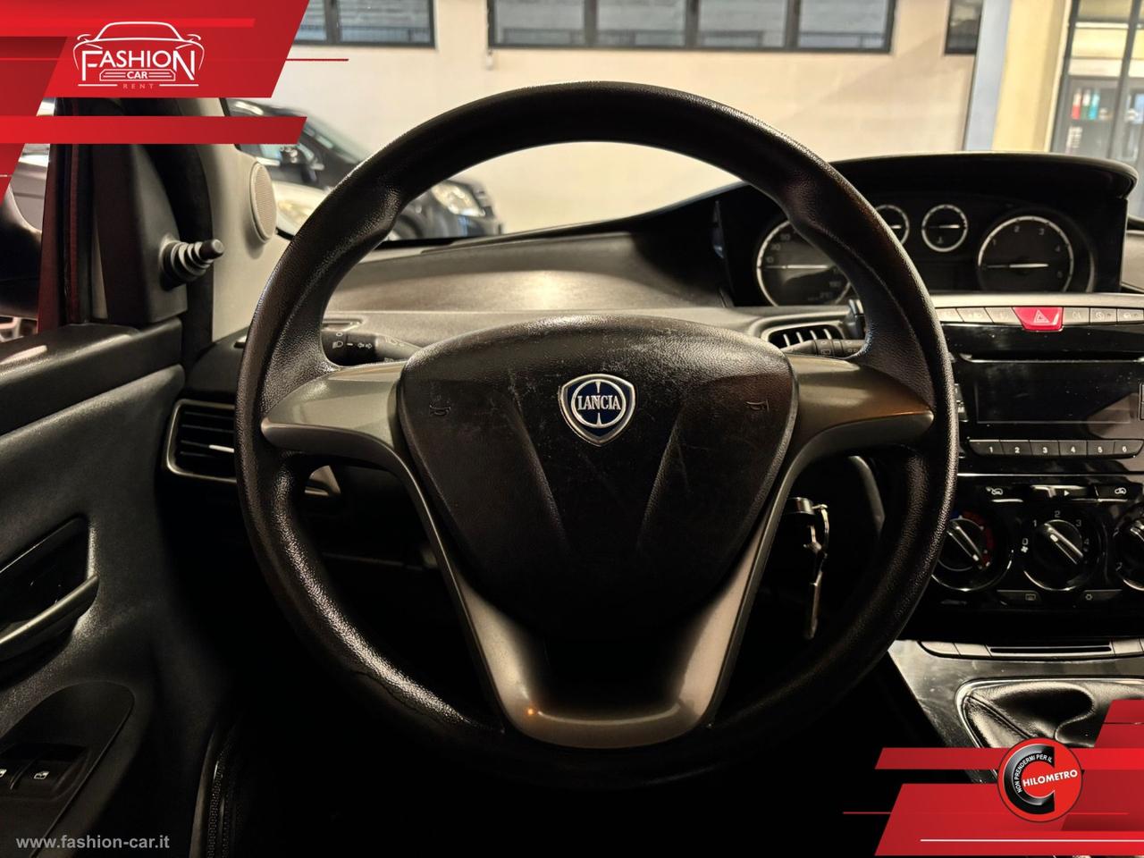 LANCIA Ypsilon 1.3 MJT 95 CV 5p. S&S Silver