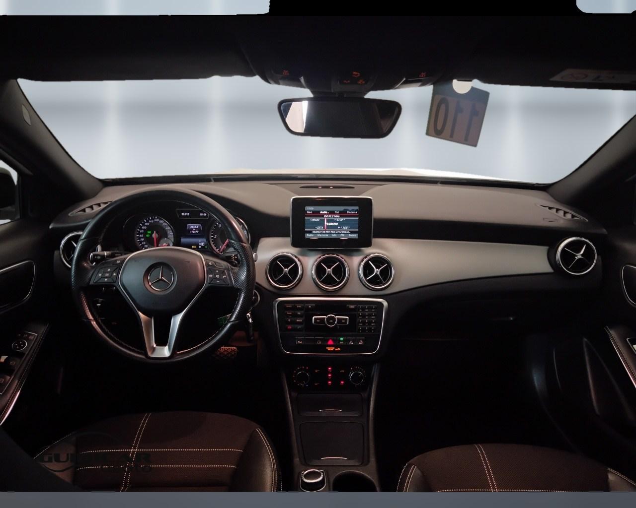 Mercedes-Benz GLA-X156 2014 - GLA 220 d (cdi) Sport 4matic 170cv auto
