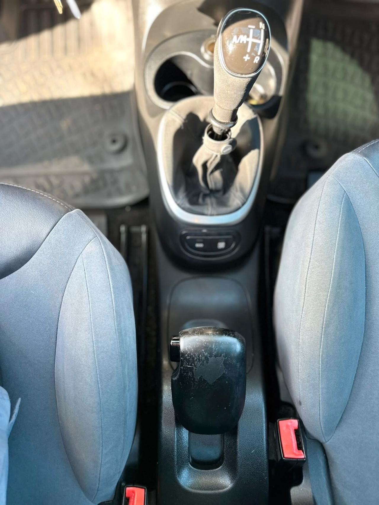 Fiat 500L 1.3 Multijet 85 CV automatica neopatentati