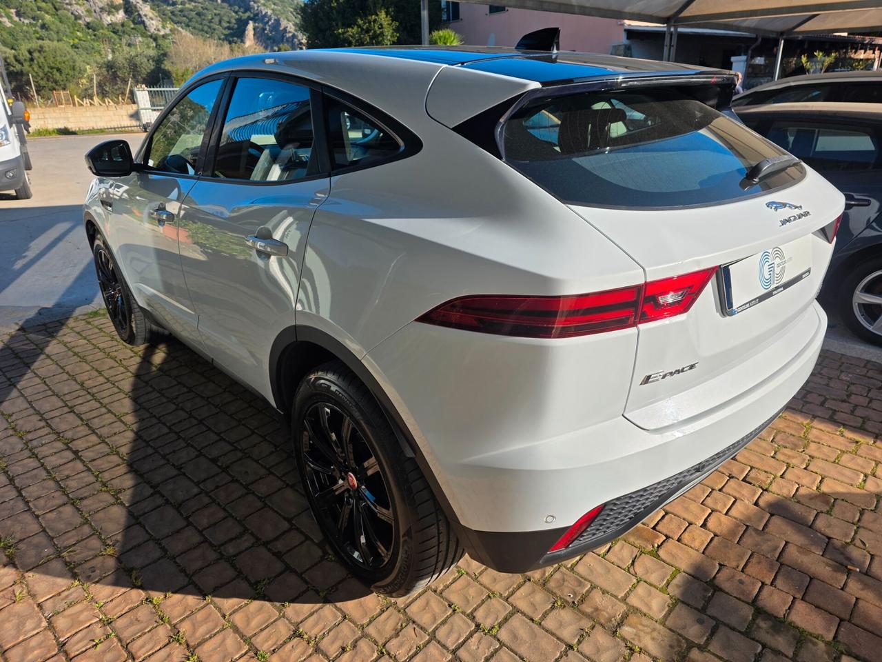 Jaguar E-Pace 2.0D 150 CV R-Dynamic