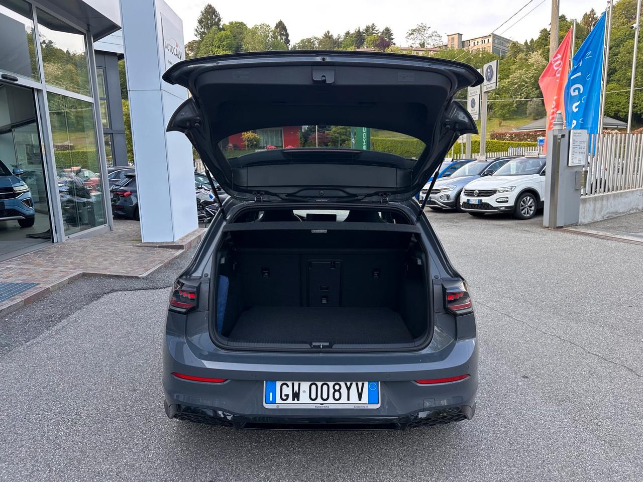 Volkswagen Golf 1.5 eTSI 150 CV ACT DSG R-Line Plus