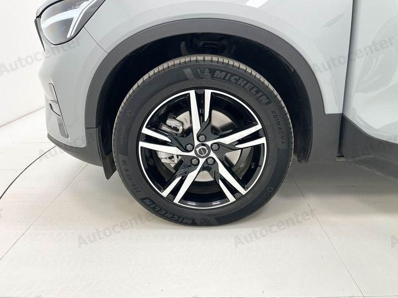 Volvo XC40 XC40 B3 163CV AUT PLUS DARK