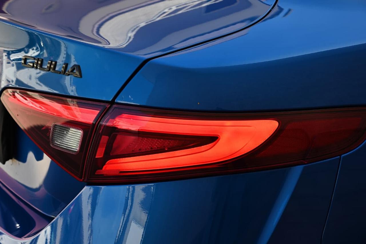 Alfa Romeo Giulia 2.2 Turbodiesel 160 CV AT8 Sprint