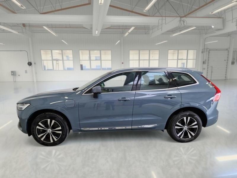 VOLVO XC60 T6 PLUG-IN AWD AUTO RECHARGE INS. EXP SUV