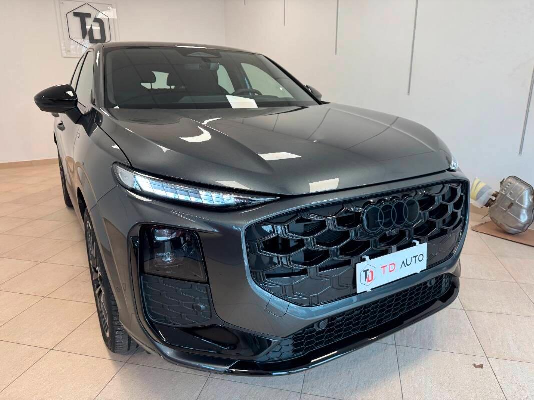 Audi Q3 Sportback Sportback TFSI S Line Quattro 204cv-Tetto-Sosp. Pneu