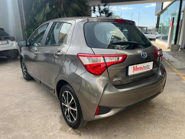 TOYOTA Yaris 1.5 5 porte Active