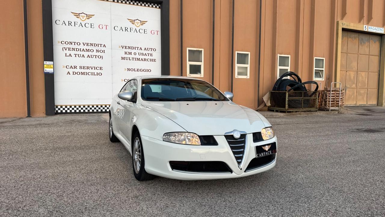Alfa Romeo GT 1.9 JTDM 150cv - 2010