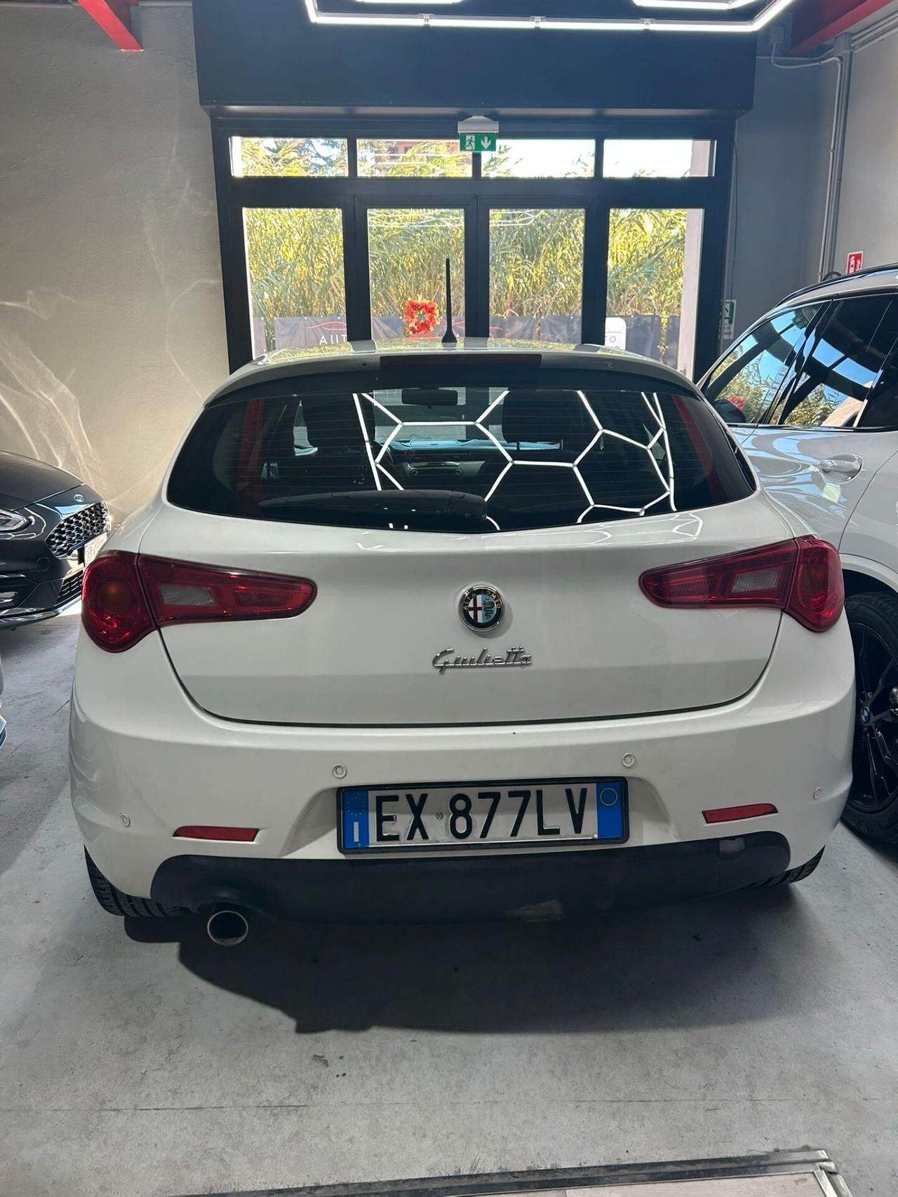 Alfa Romeo Giulietta 1.6 JTDm-2 105 CV Exclusive