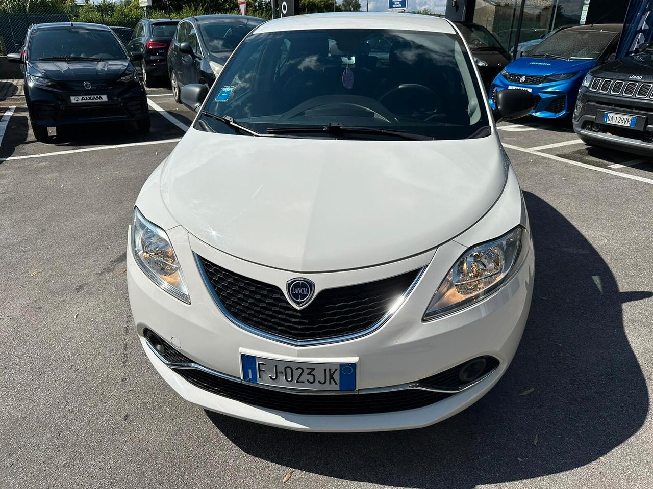 Lancia Ypsilon 1.2 69 CV 5 porte GPL Ecochic Silver