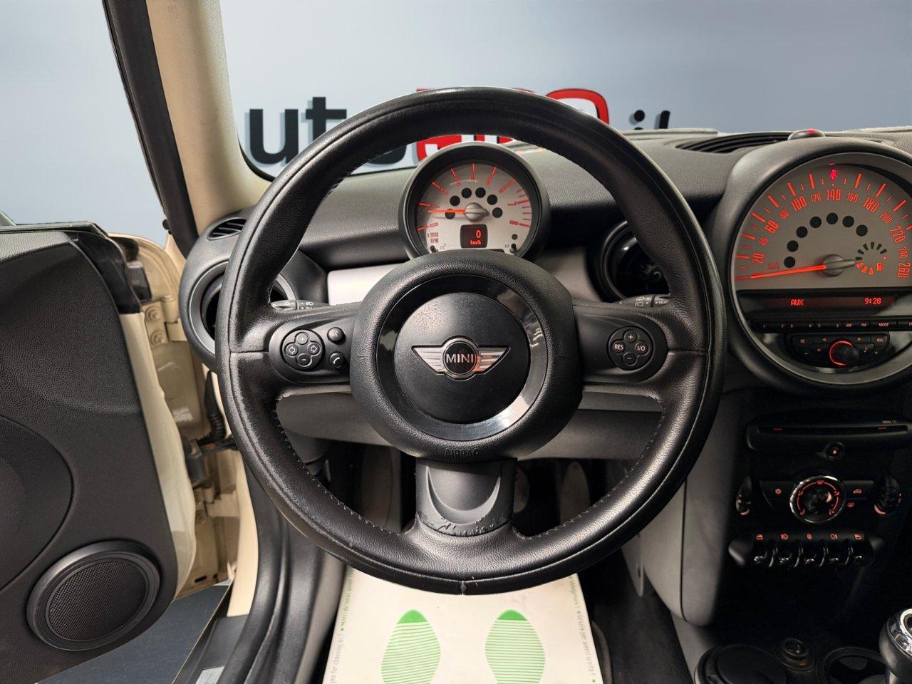 Mini 3 Porte One 1.6 FL