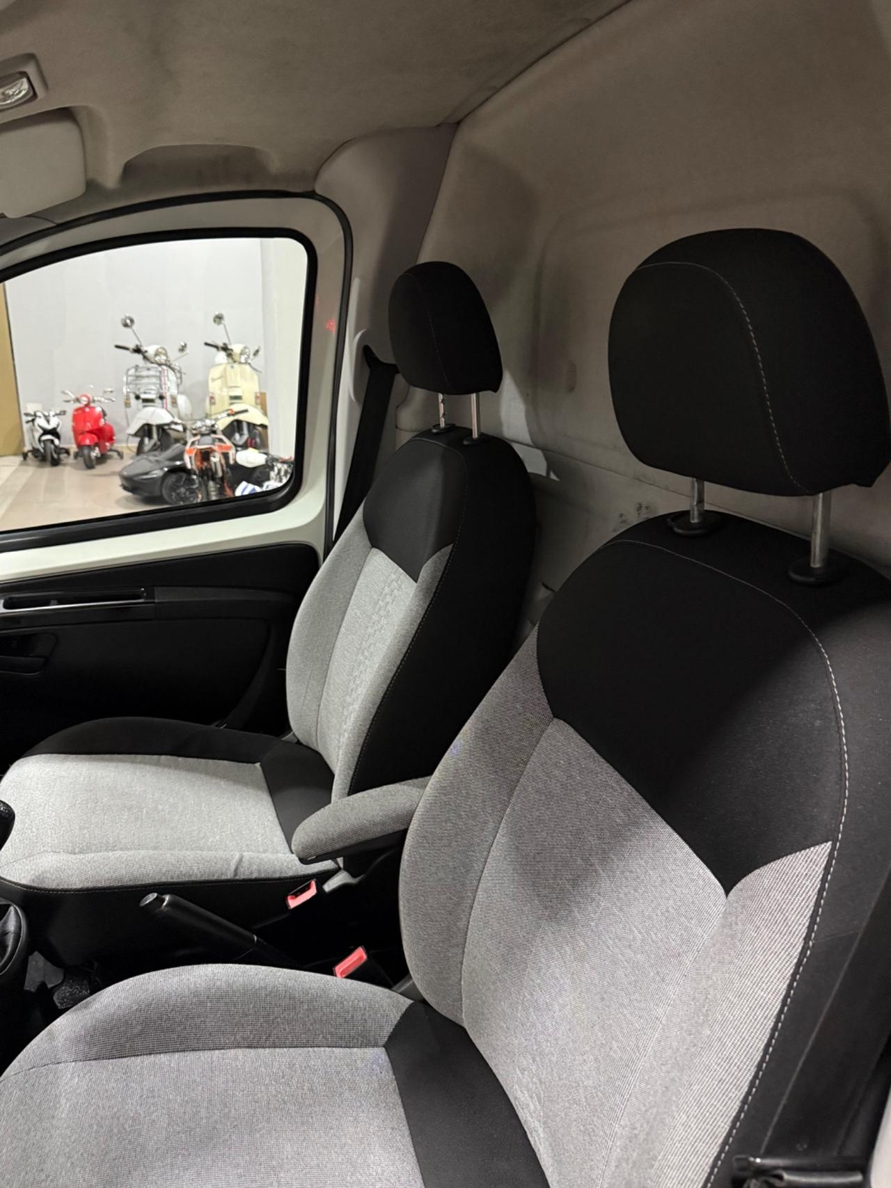 Fiat Fiorino 1.3 MJT 95CV Cargo SX