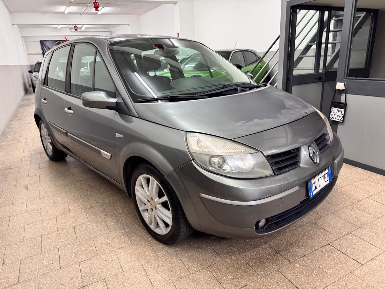 Renault Scénic 1.9 DCi 130CV Exception Limited