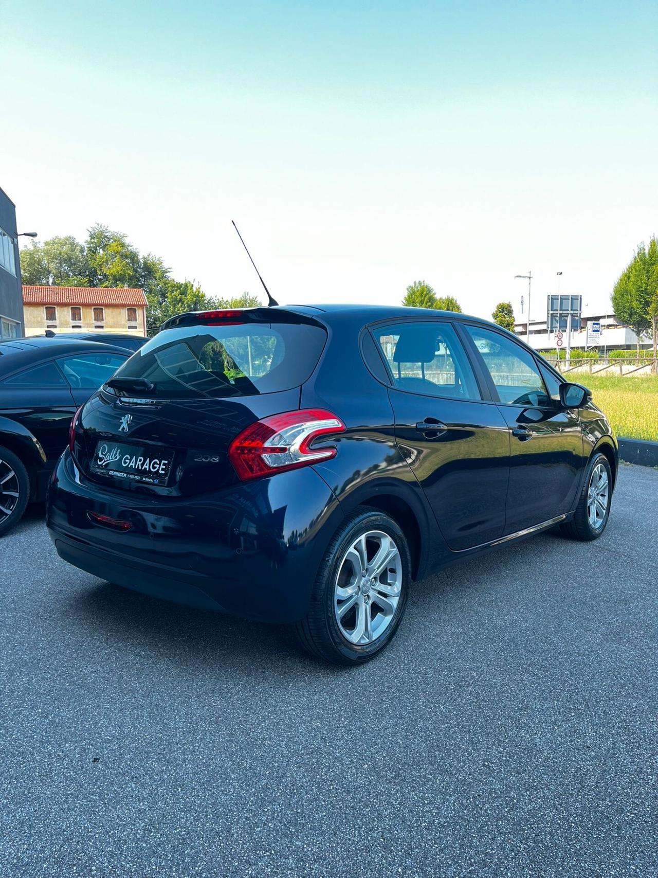 Peugeot 208 1.2 Neopatentati