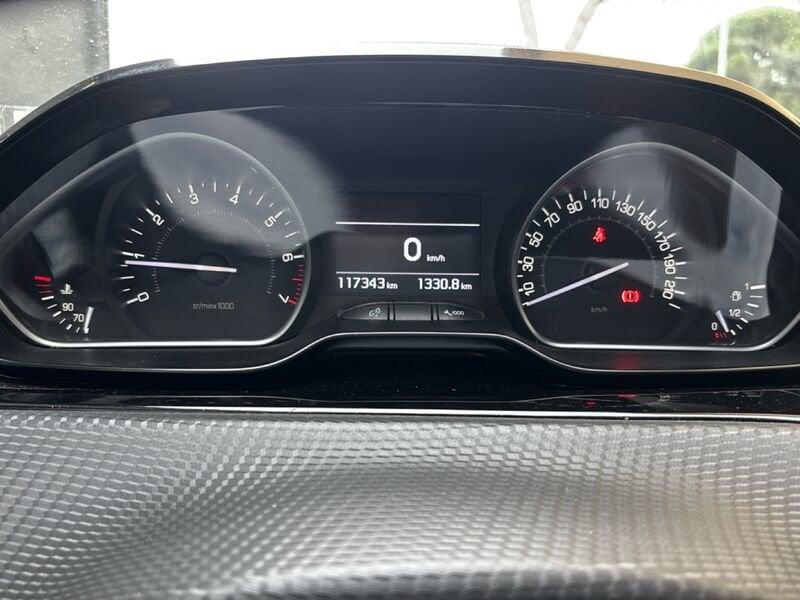 Peugeot 208 208 5p 1.2 puretech Allure gpl 82cv