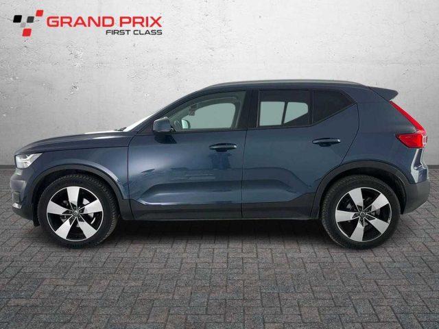 VOLVO XC40 T3 Geartronic Momentum